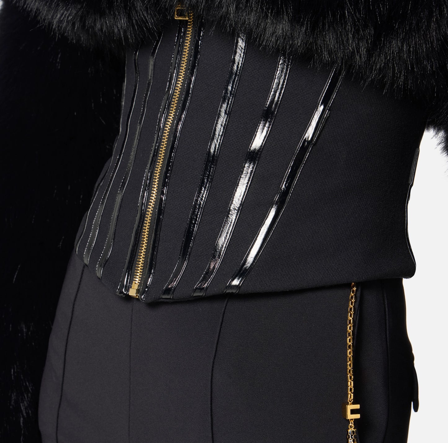 ELISABETTA FRANCHI - Pantaloni in crêpe leggero con catena gioiello